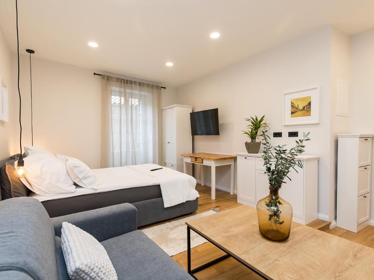 Suitetrails - NEWPremium Suite Šinjorina, Historical City Centre