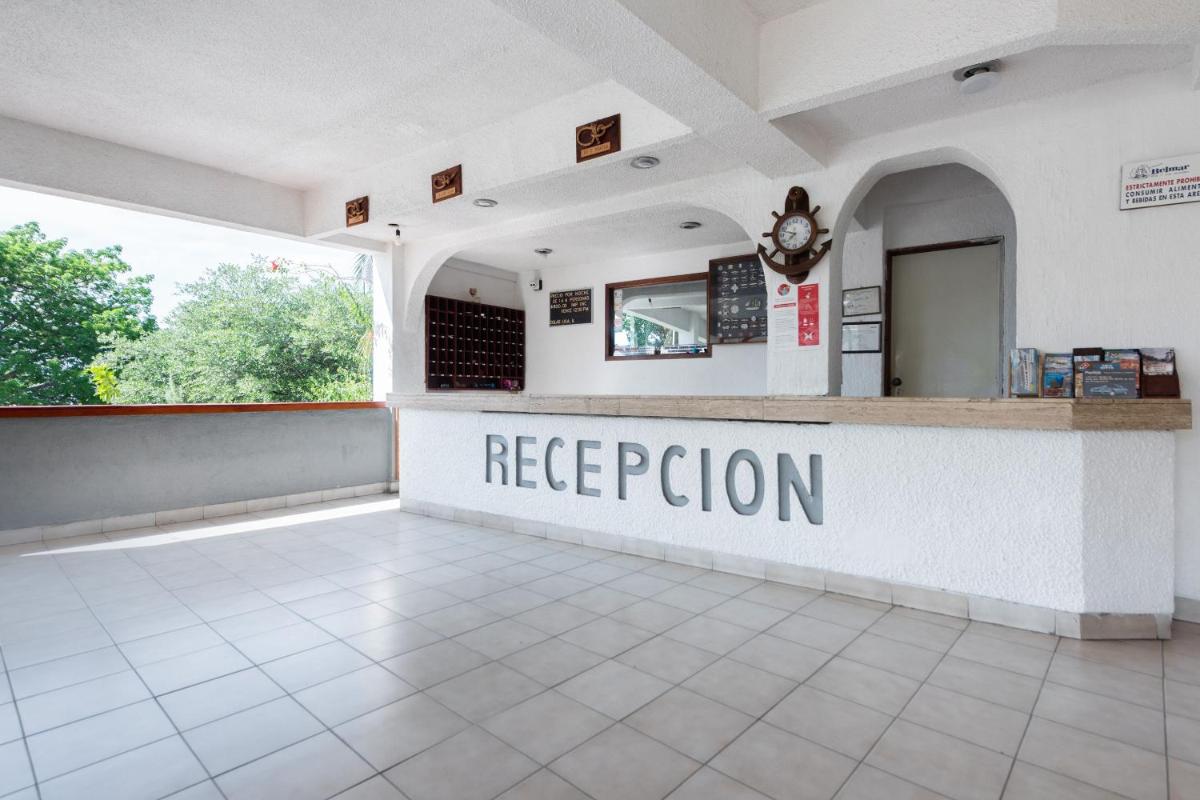 OYO Hotel Belmar,Caleta, Acapulco - Housity