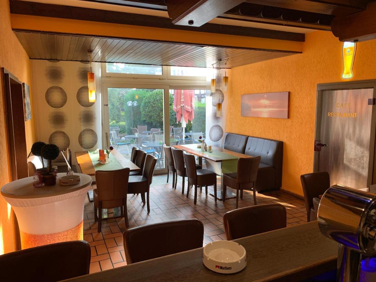 Hotel Martina - Housity