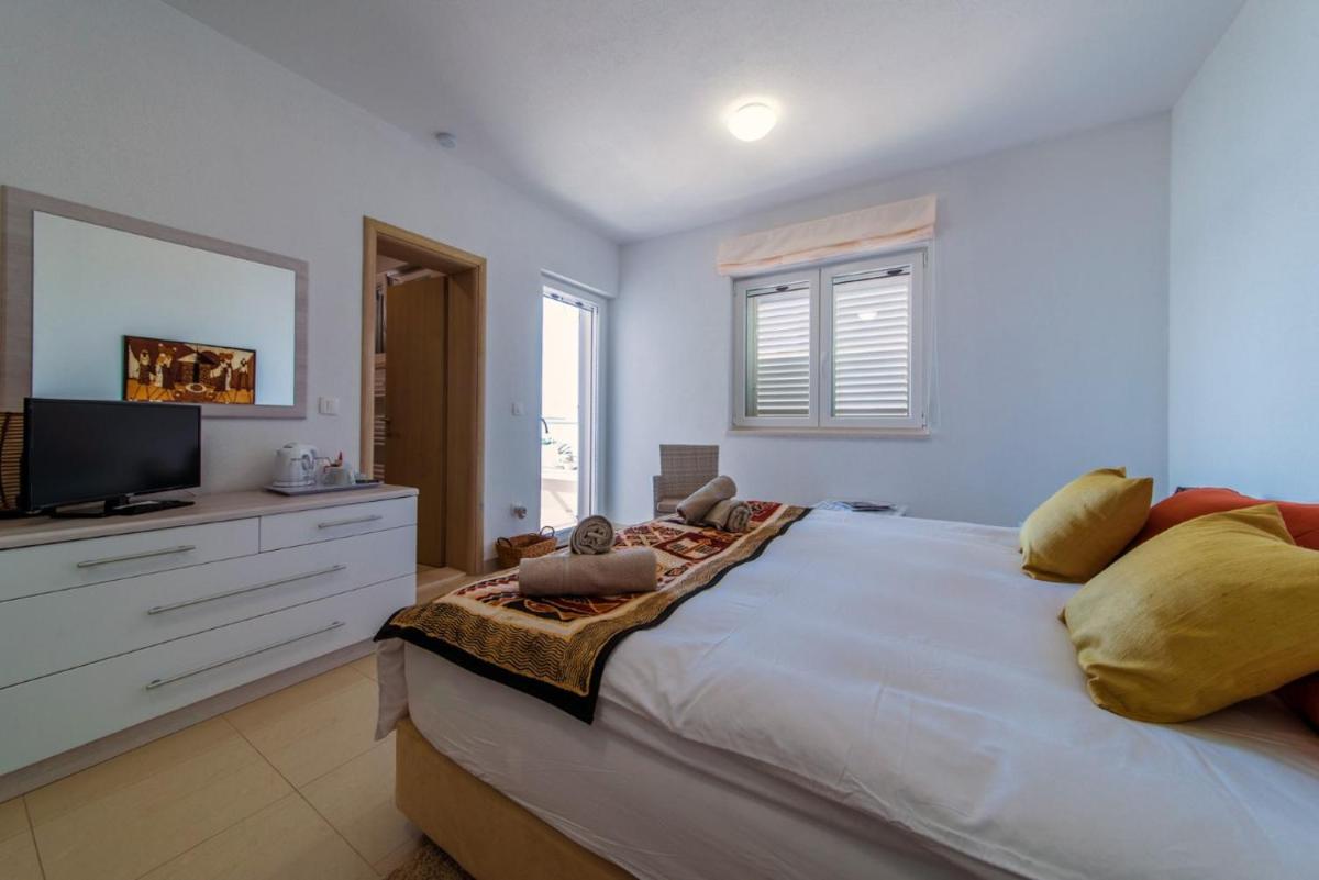 Naša Kuća Bed & Breakfast - Adults Only - Housity