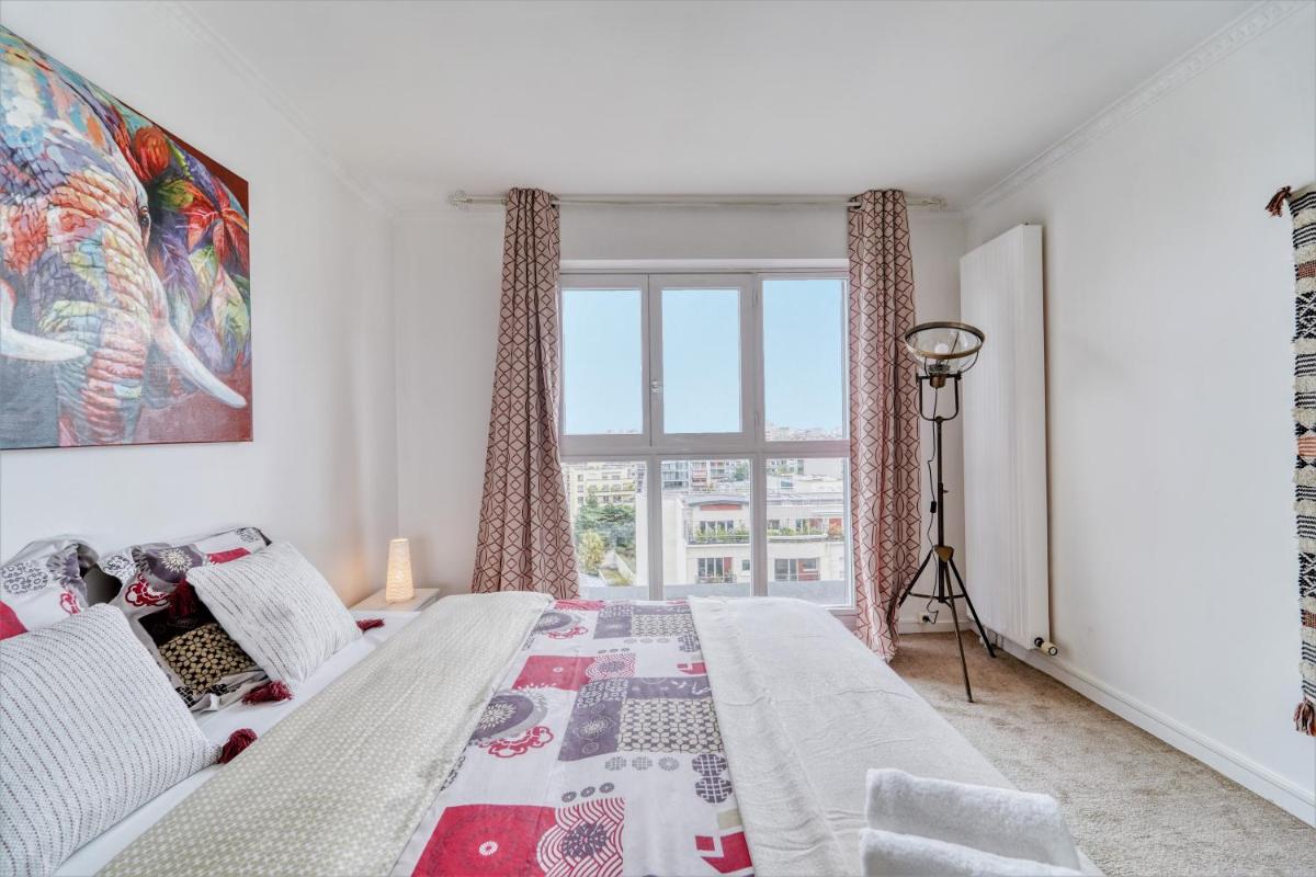 Chic and spacious apart with parking - Housity