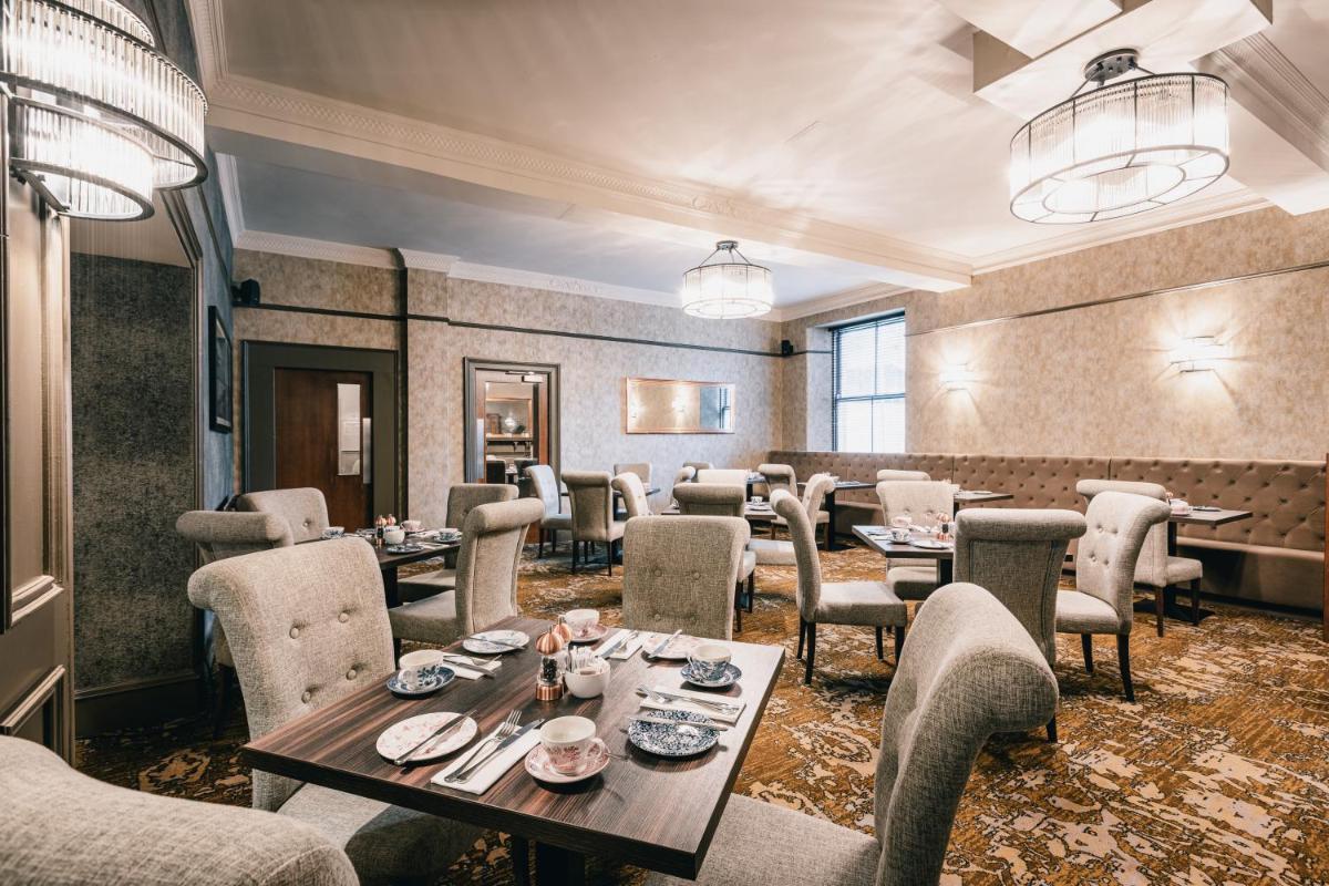 The Station Hotel - Housity