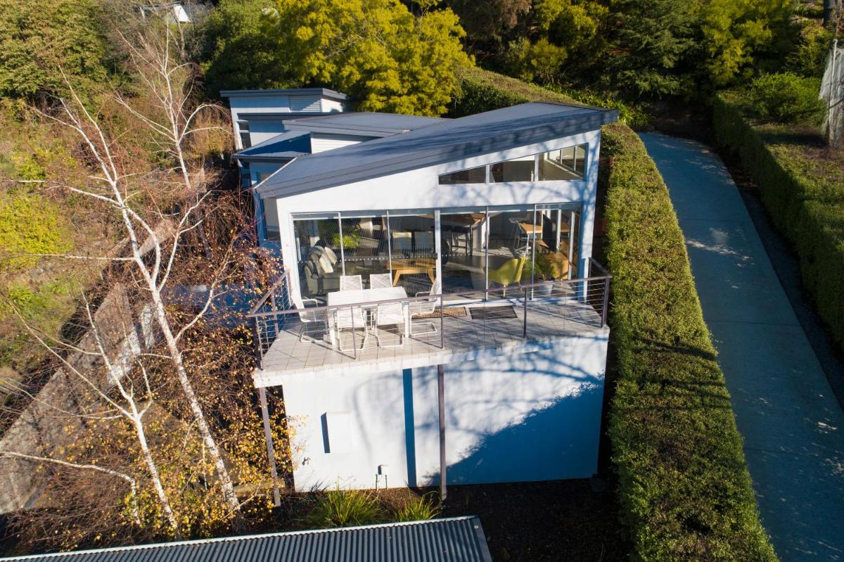 Launceston Views Townhouses - Housity