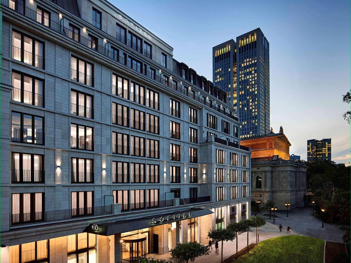 Das Gebäude in dem sich das Hotel befindet
