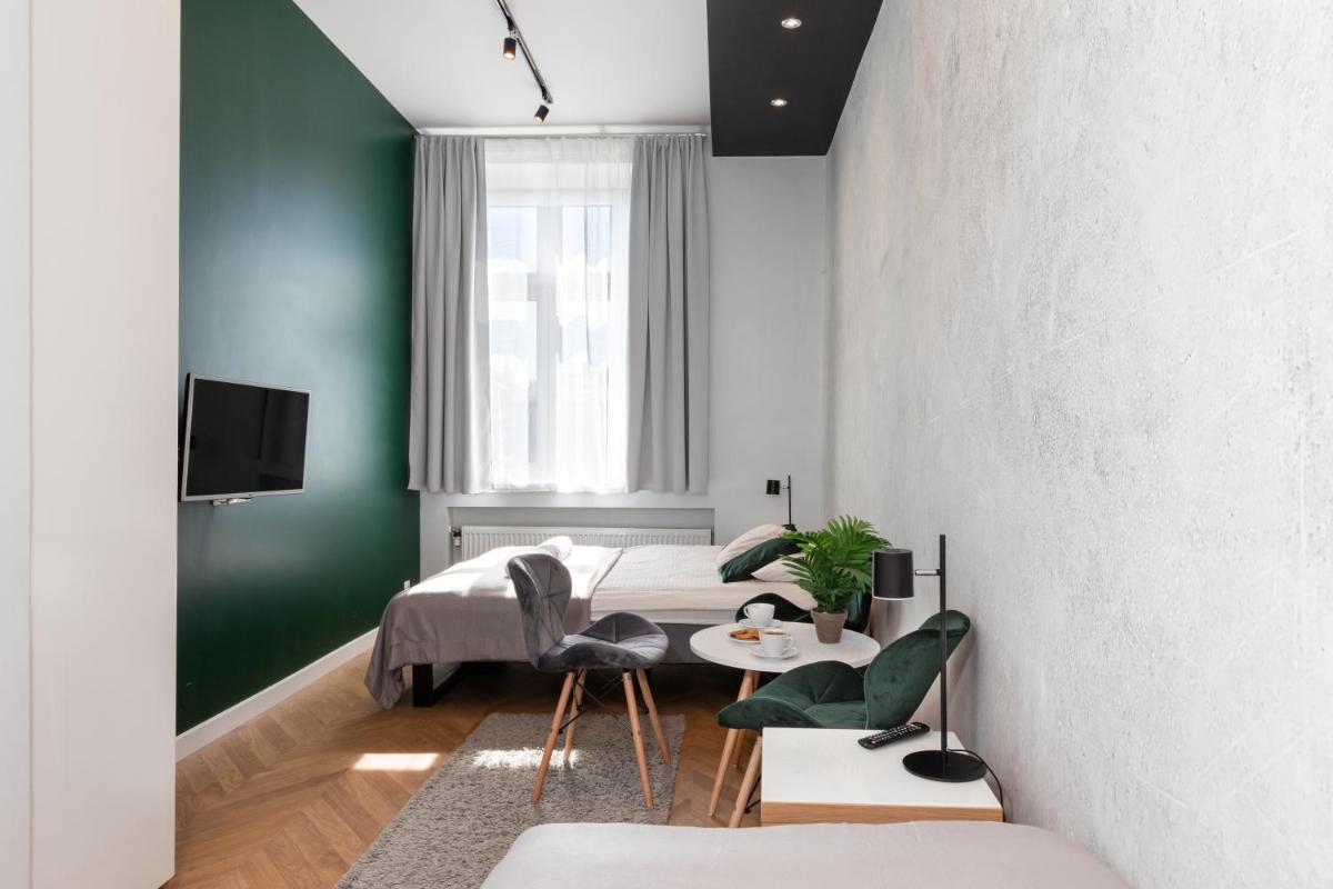 Rainbow Apartments 3 - Housity