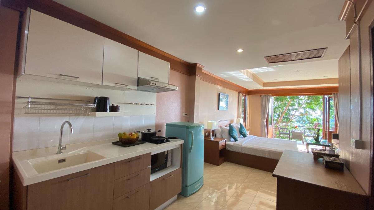 Baan Kongdee Sunset Resort Kata - Housity