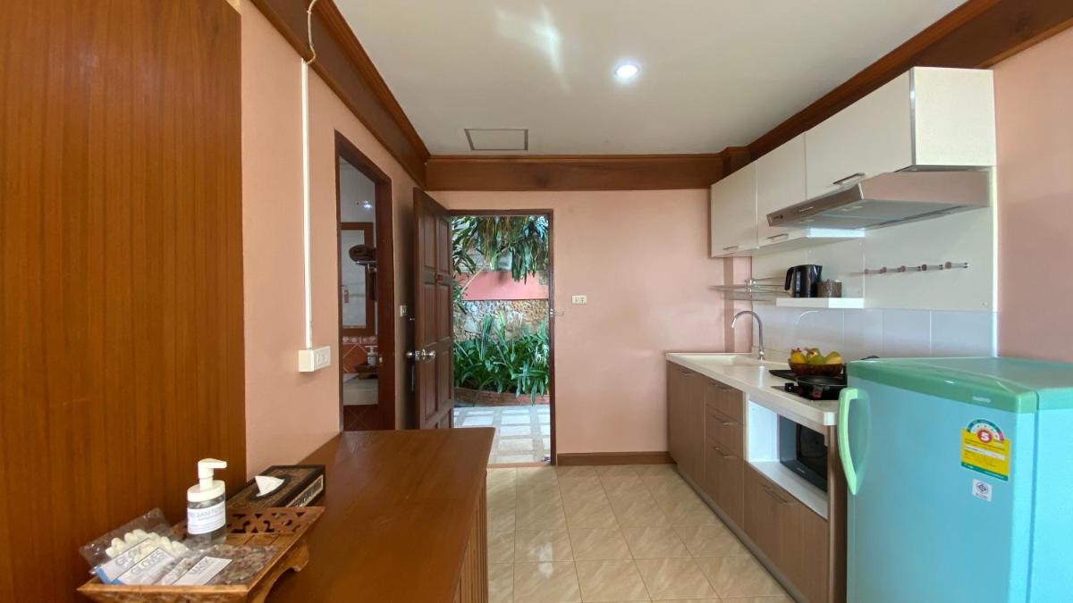 Baan Kongdee Sunset Resort Kata - Housity