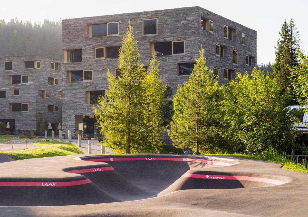 rocksresort - Housity