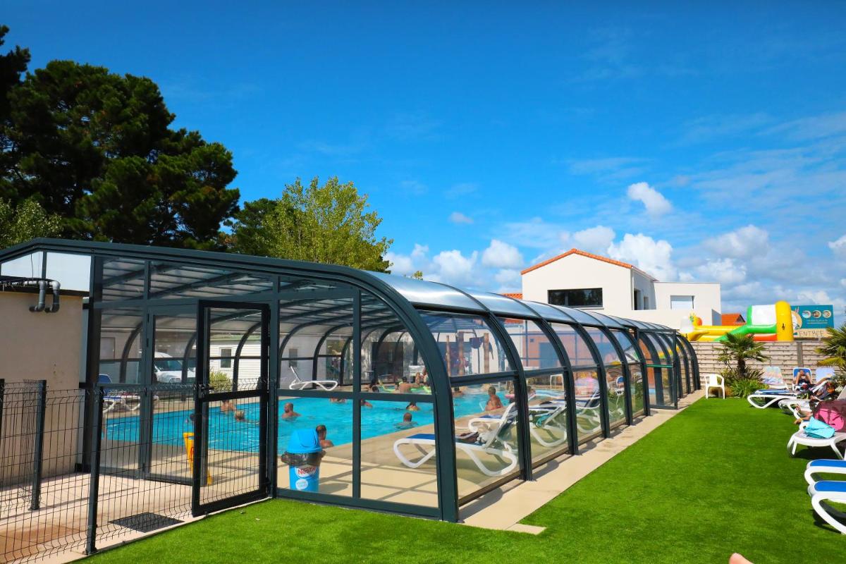 CAMPING PARADIS Domaine Oyat - Housity