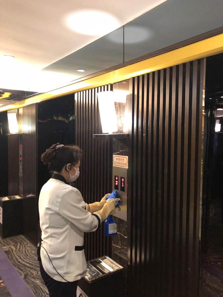 Insail Hotels -Huanshi Road Taojin Metro Station Guangzhou- Free shuttle bus for Canton Fair - Housity