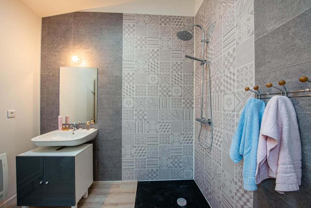 Salle de bains dans l'établissement Résidence Les Océanes