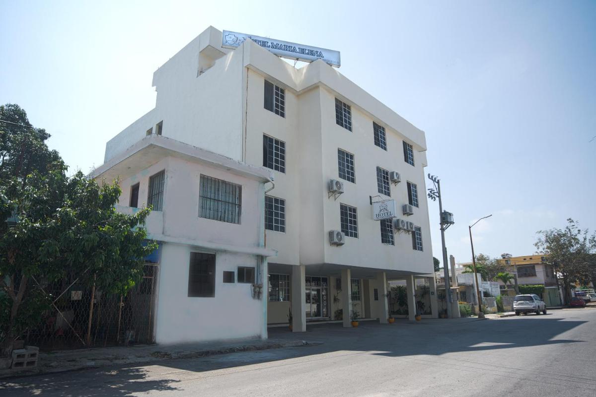 Hotel Maria Elena - Housity