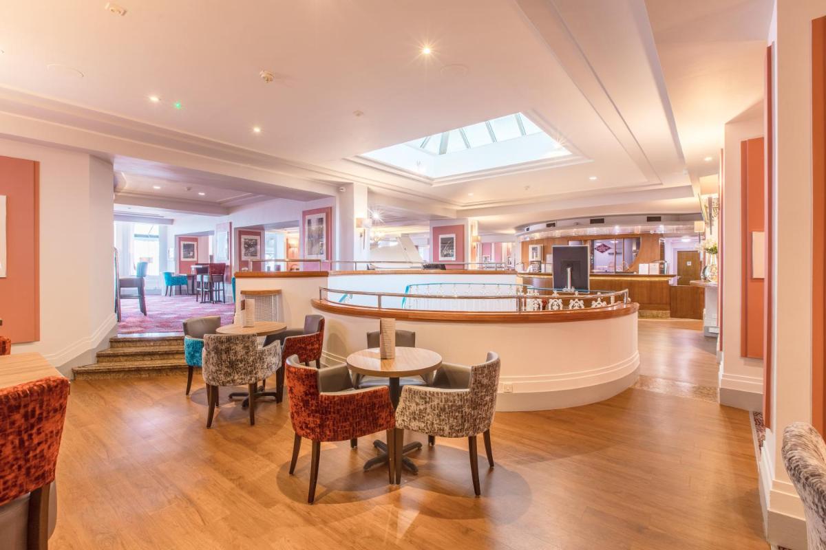 The Empress Hotel - Housity