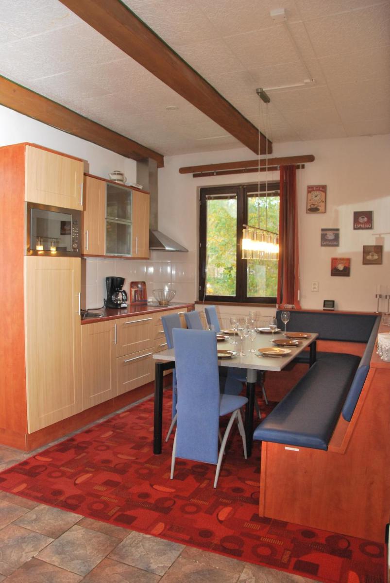 Holiday House Arnultovice - Housity