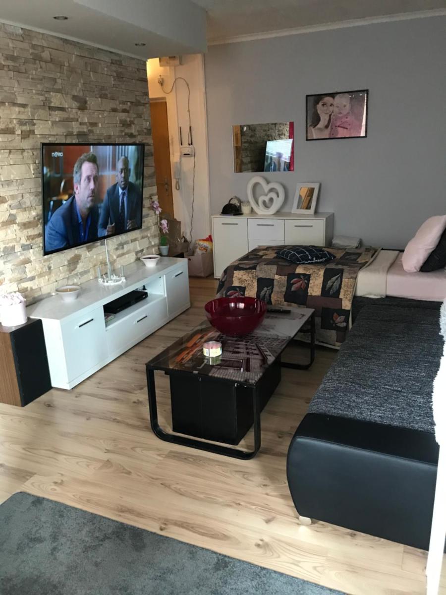 Celý byt RZ den předem - Housity