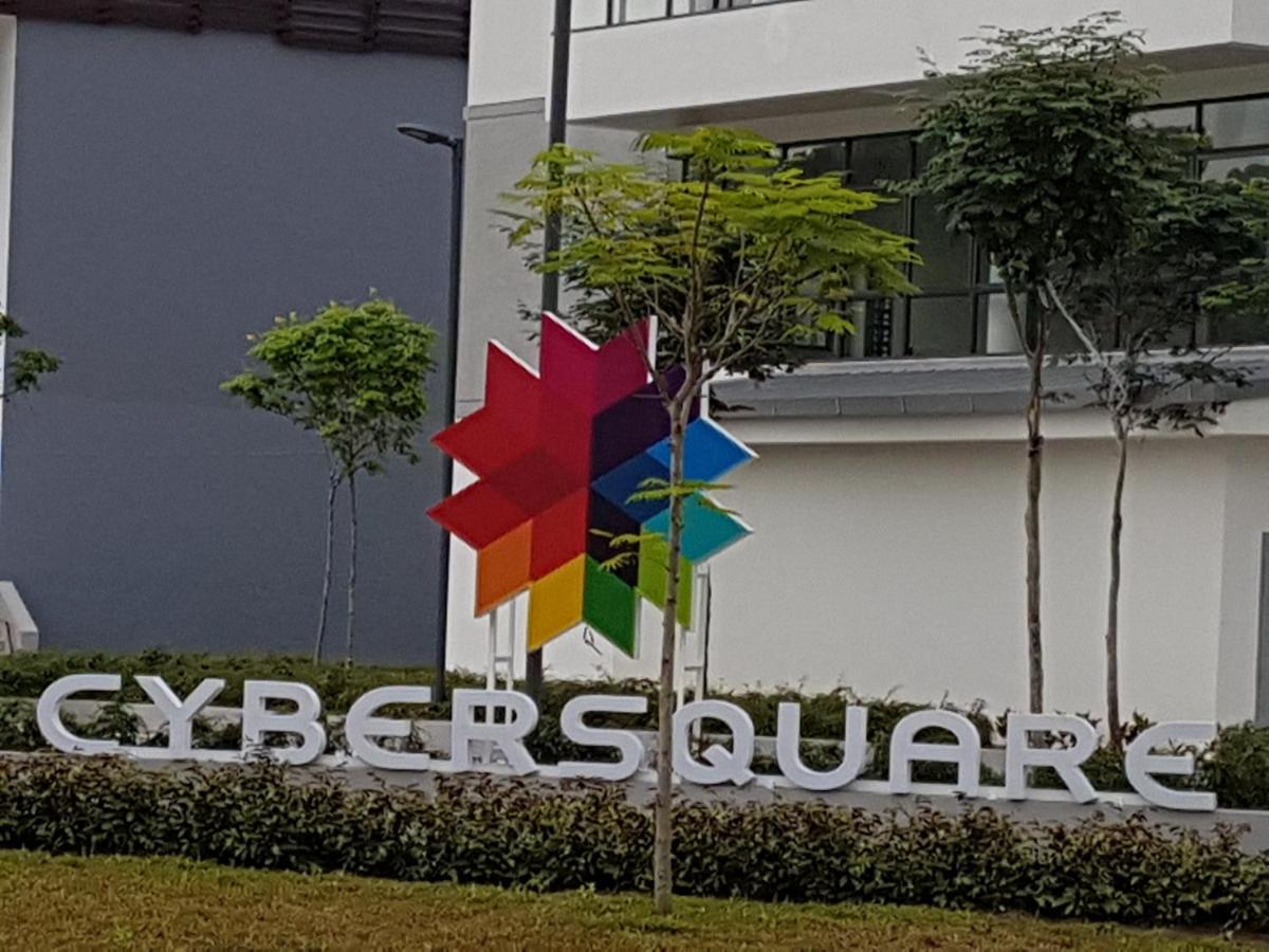 D'Kroll Cybersquare Cyberjaya Studio Suite - Housity