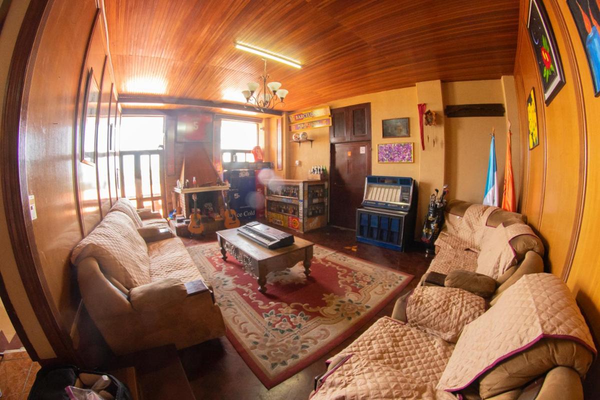 Euro Hostal - Housity