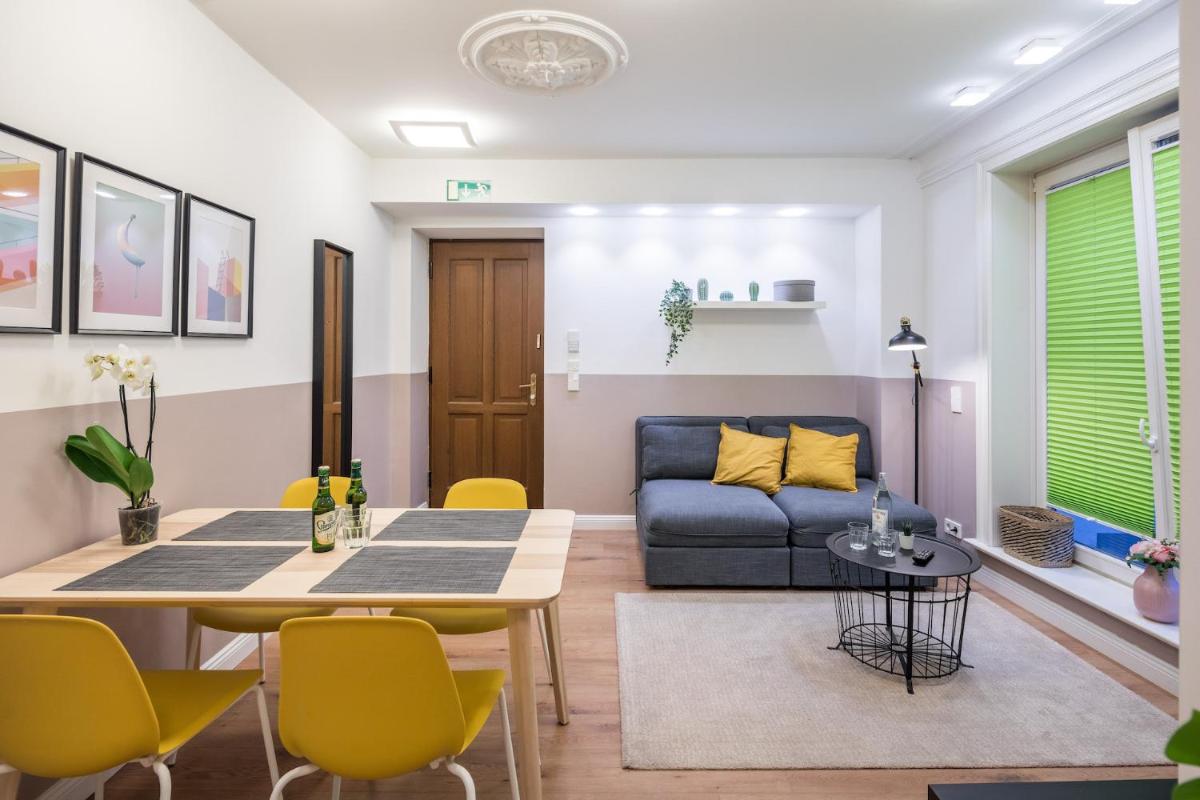 121 Haller Apt RECHTS x - Housity