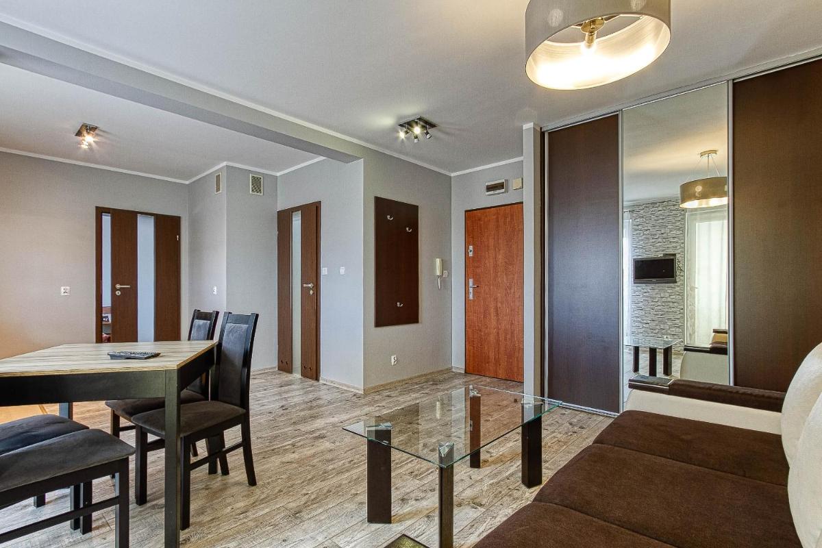 Apartamenty Piła - Housity