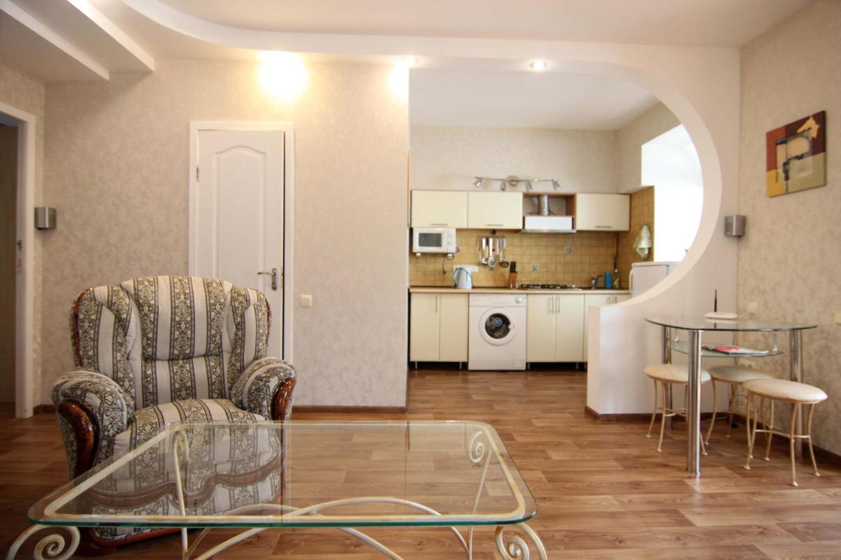 Suitetrails - Apart-Hotel on Preobrajenskaya 24