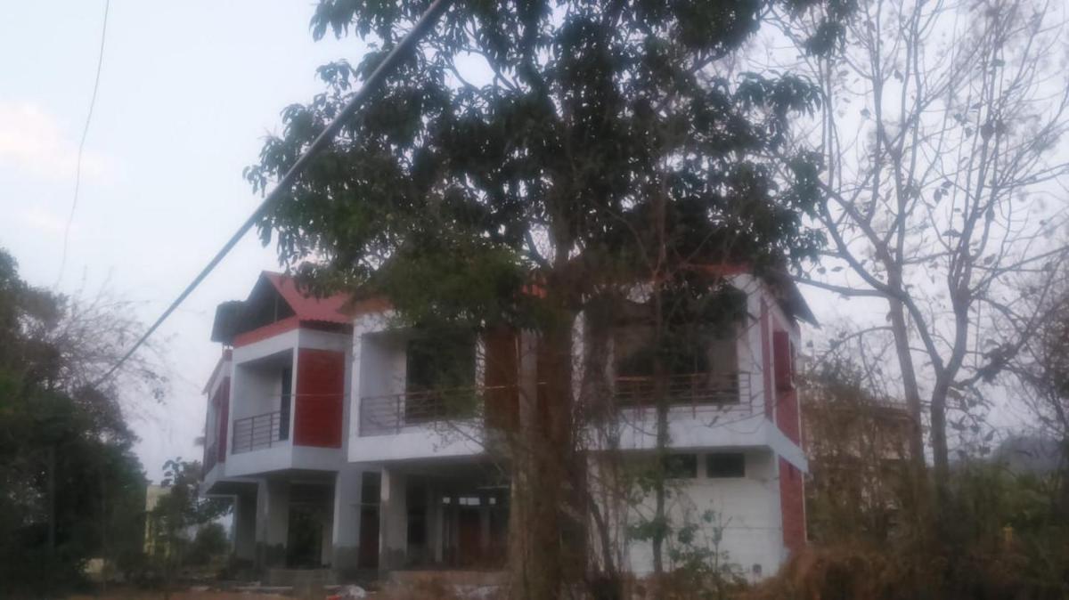 Vamoose Rajdhani - Housity