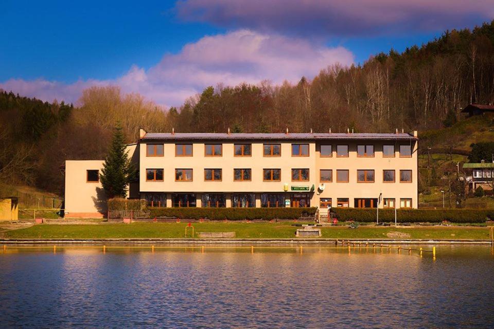 Vlčí důl Bludov - Housity