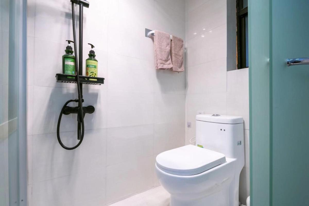 Jingyi Apartment - Housity