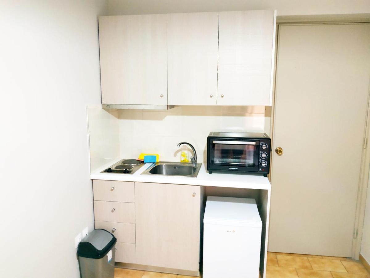 Emerald Dream House,Heart of the City Center - Housity