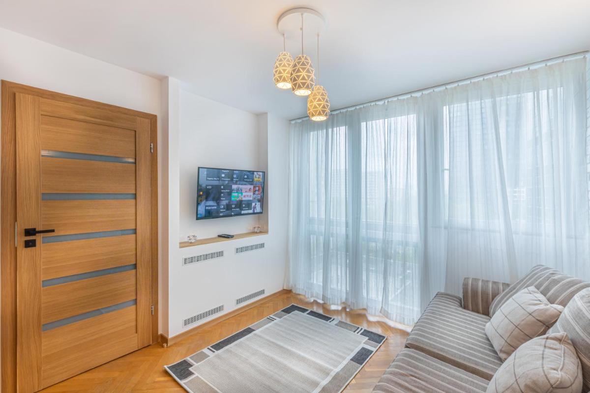 Apartment Strict Warsaw Center - Metro,Free Parking - Housity