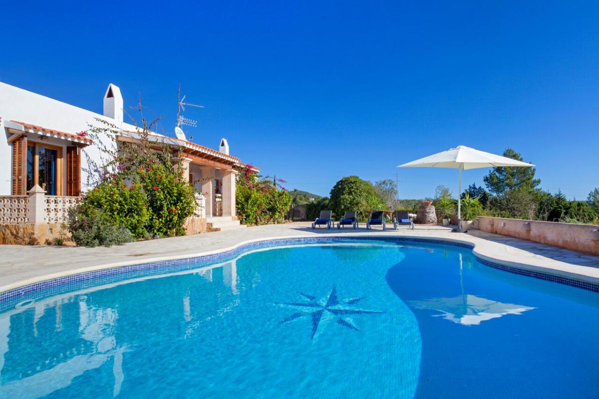 Villa Es Cubells 169 - Housity