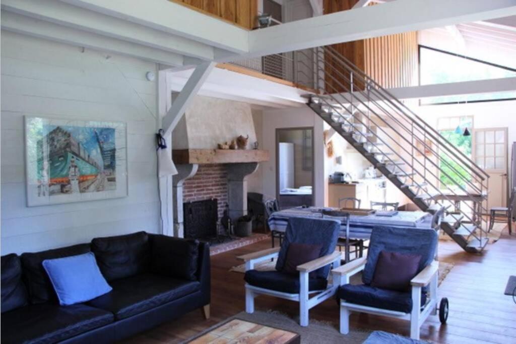 Maison-loft rénovée design 4 étoiles luxe - Vaste parc - à 7 min des plages et golfs - Housity