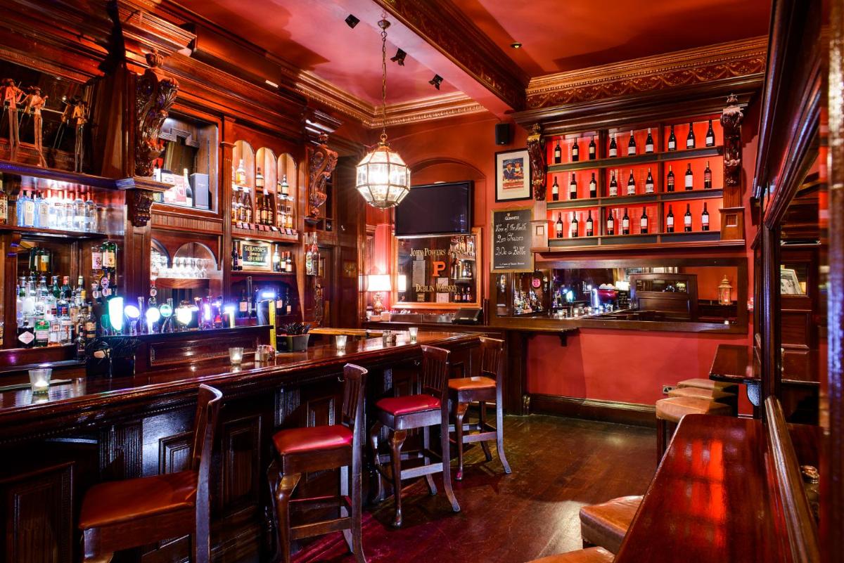 Kilkenny Hibernian Hotel - Housity
