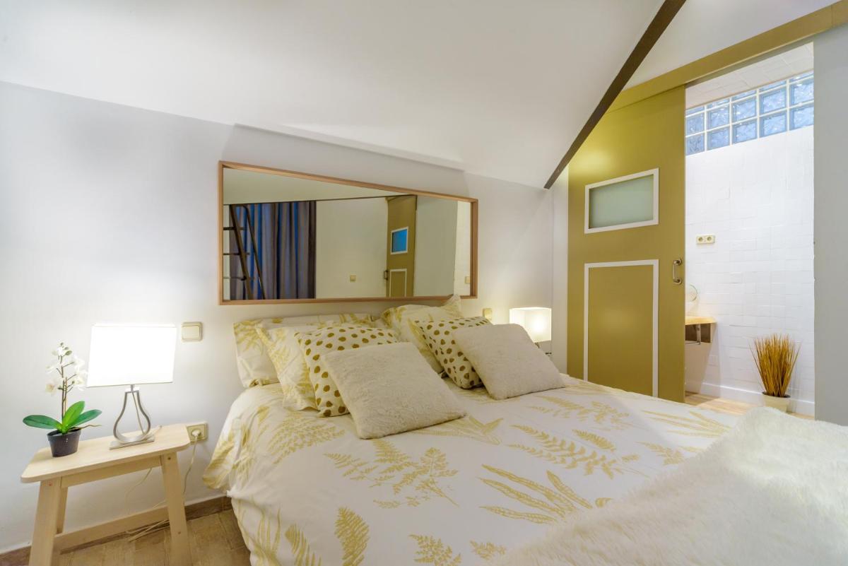 STYLISH LOFT AT CHUECA´S HEART - Housity