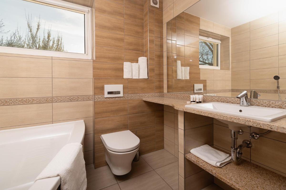 Hotel Olesno - Housity