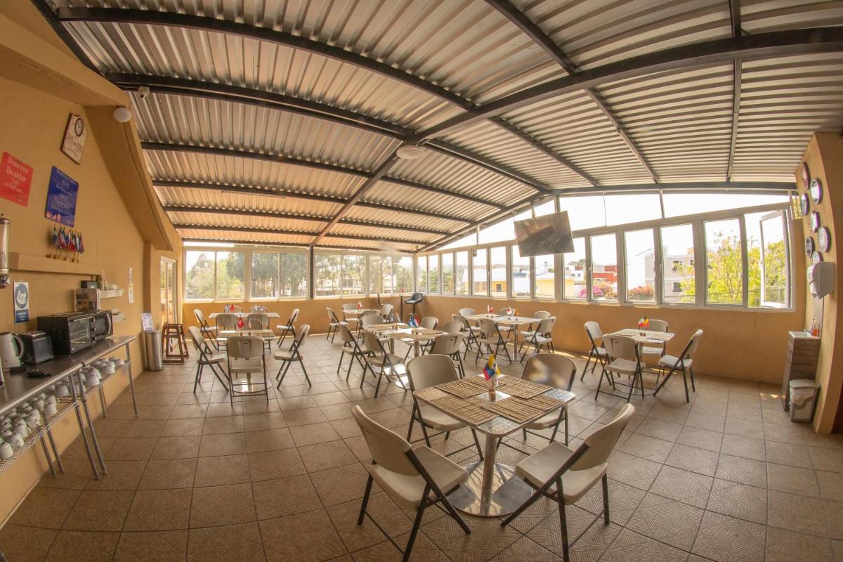 Euro Hostal - Housity