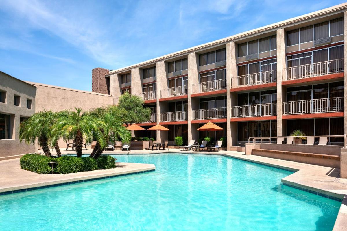 Wyndham Phoenix Airport - Tempe - Housity