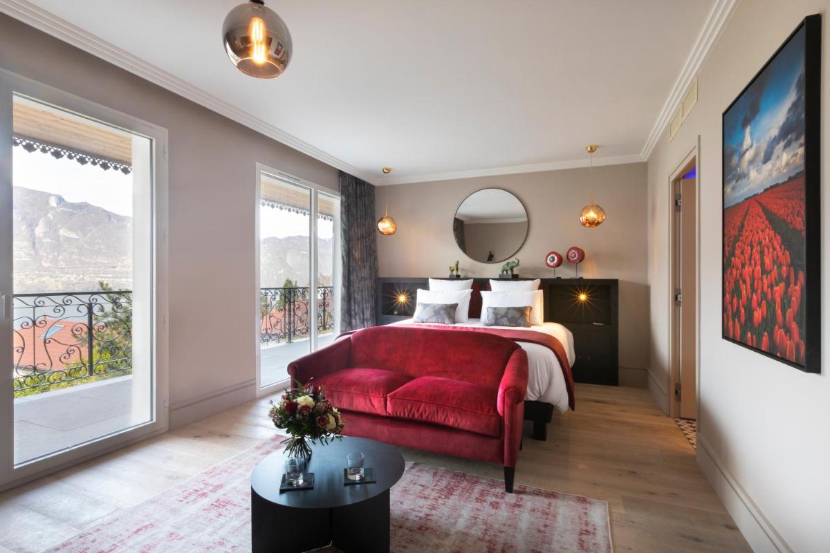Hôtel L'Incomparable by Les Etincelles - Housity