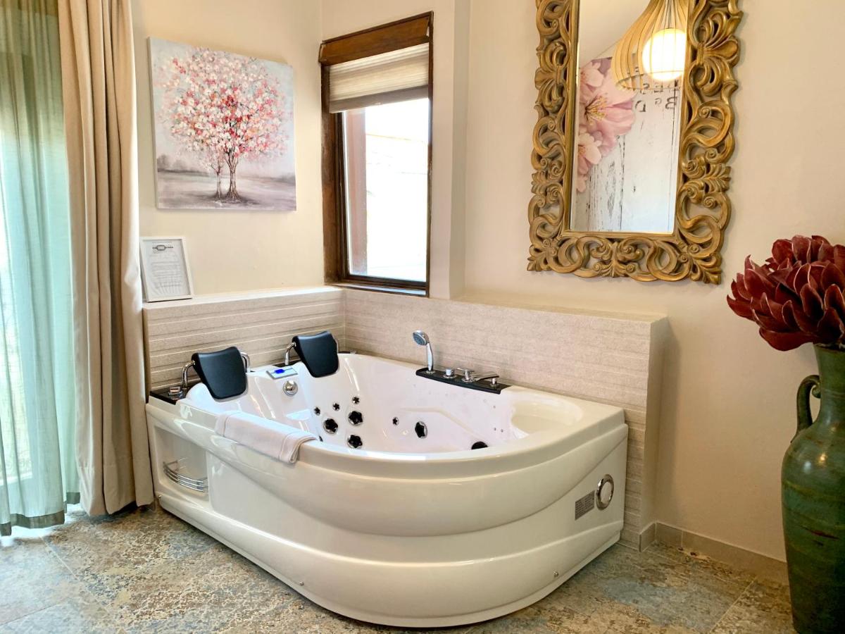 Un baño de Akla Hotel Mérida