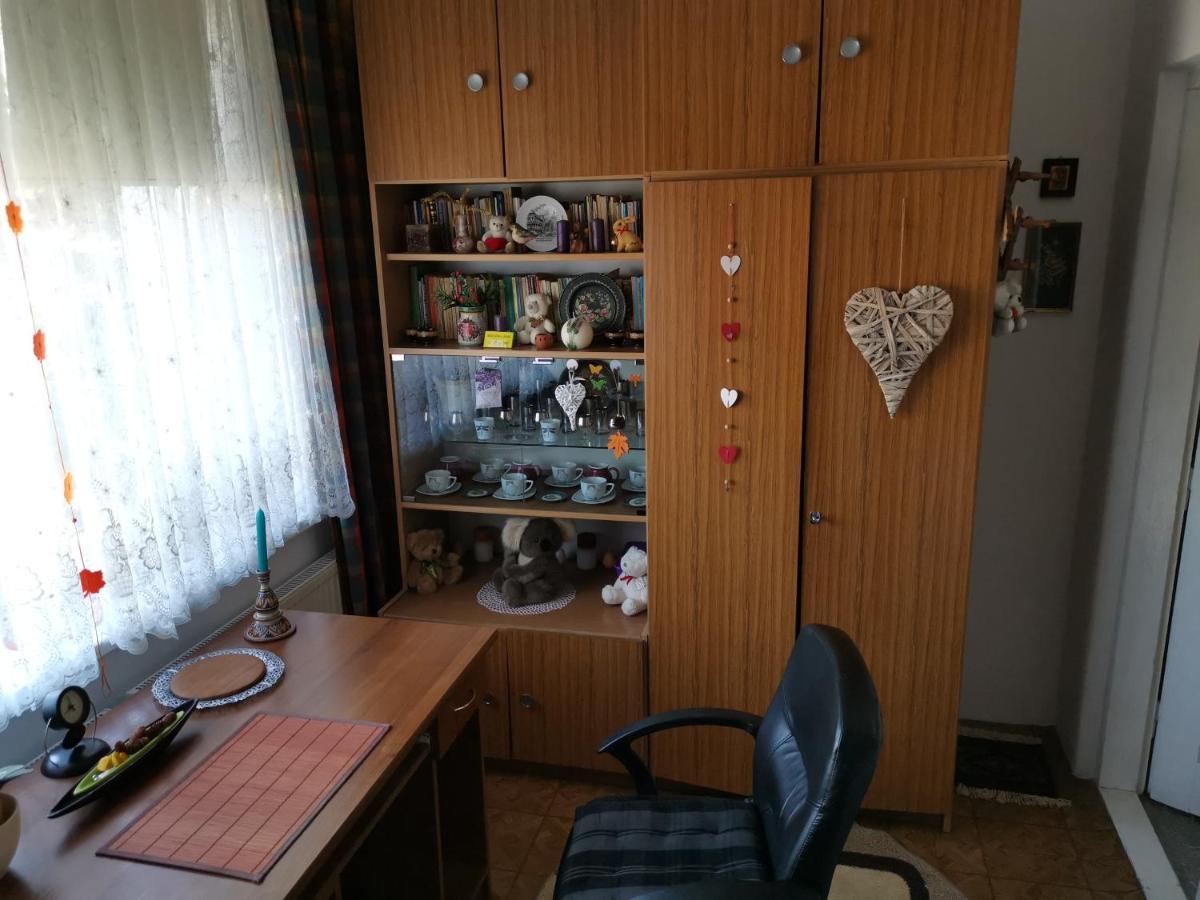 Noclegi u Zosi - Housity