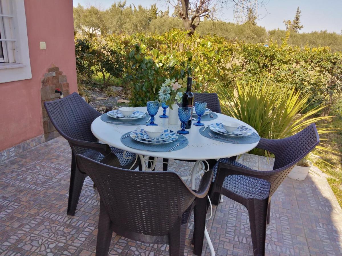 Lagoon Beach House - Housity