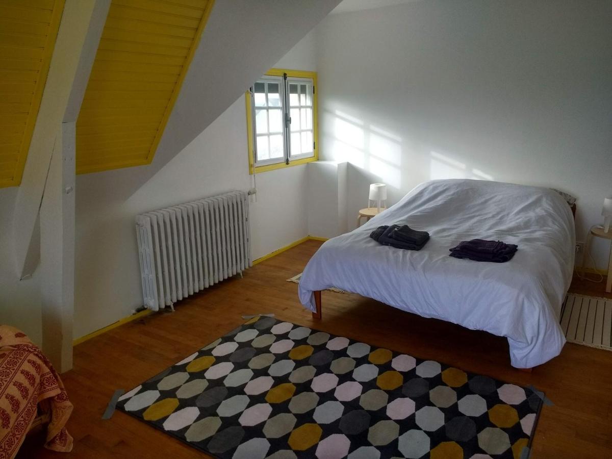 Roz Melen - Housity