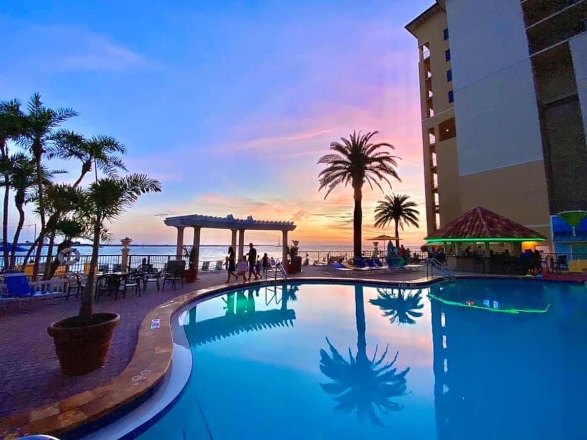 Holiday Inn & Suites Clearwater Beach, an IHG Hotel - Housity