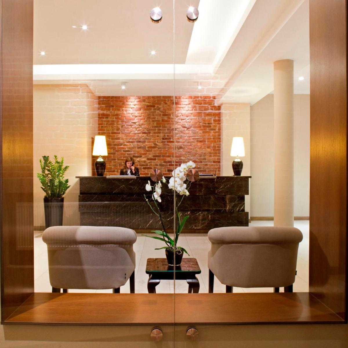 Metropolitan Boutique Hotel - Housity