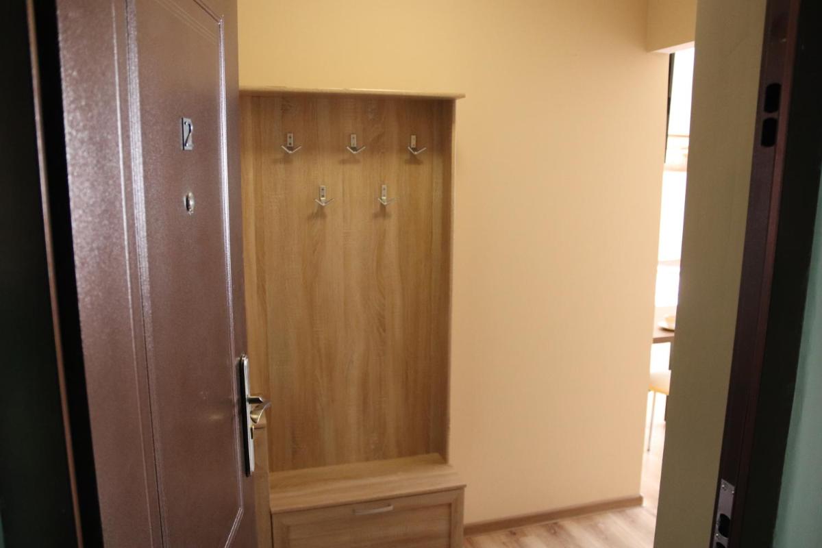 Róża Pustyni - Housity