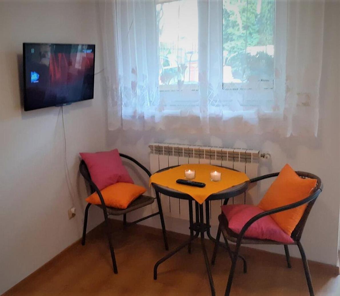 APARTAMENT POD DZIEWIĄTKĄ - Housity