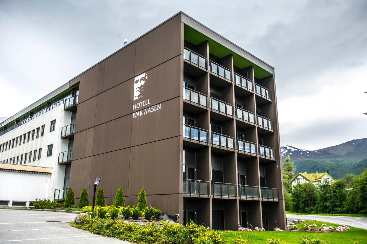 Havila Hotel Ivar Aasen - Housity