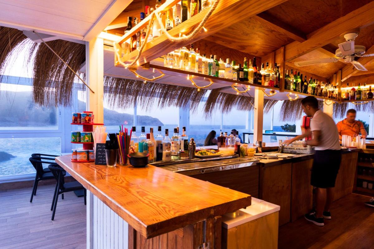 Bebidas en Parque Nereida Suites Hotel