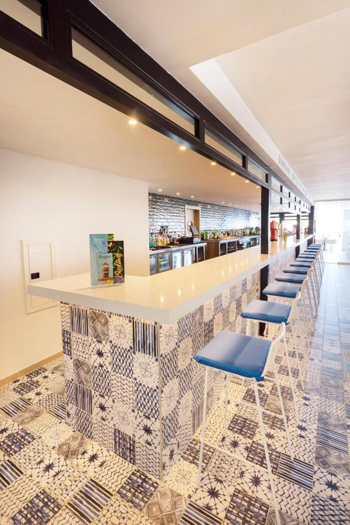 Zona de estar de Parque Nereida Suites Hotel