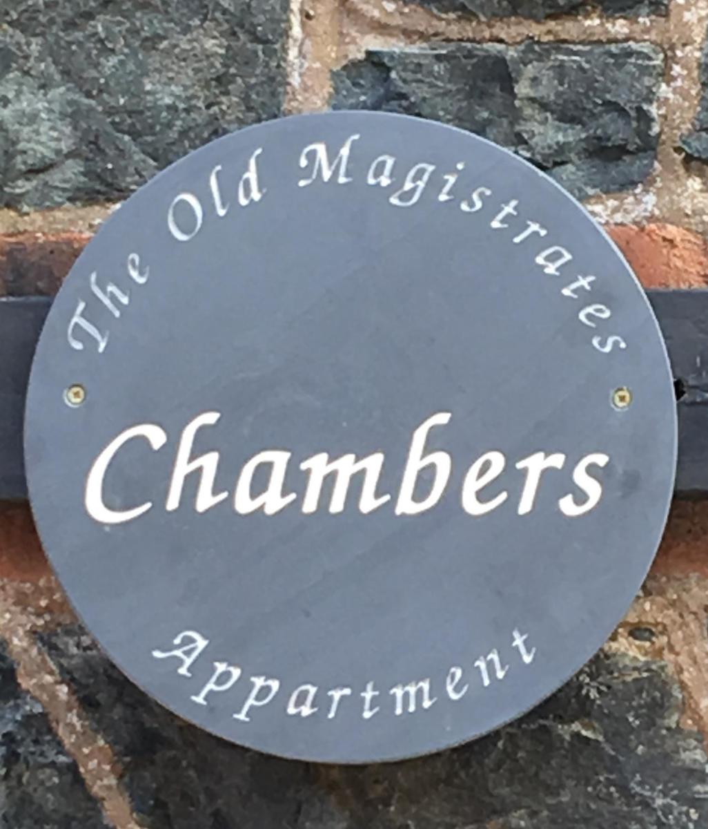 Chambers Apartment @ The Old Magistrates - Housity