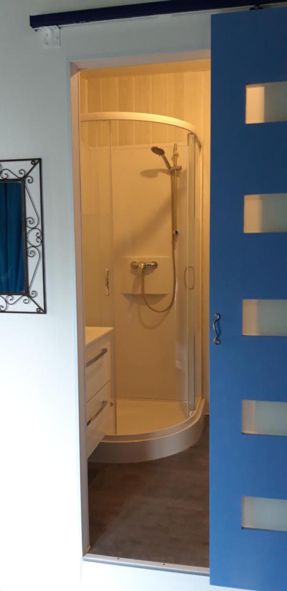 LE CHALET SUISSE - Chambre bleue - Housity